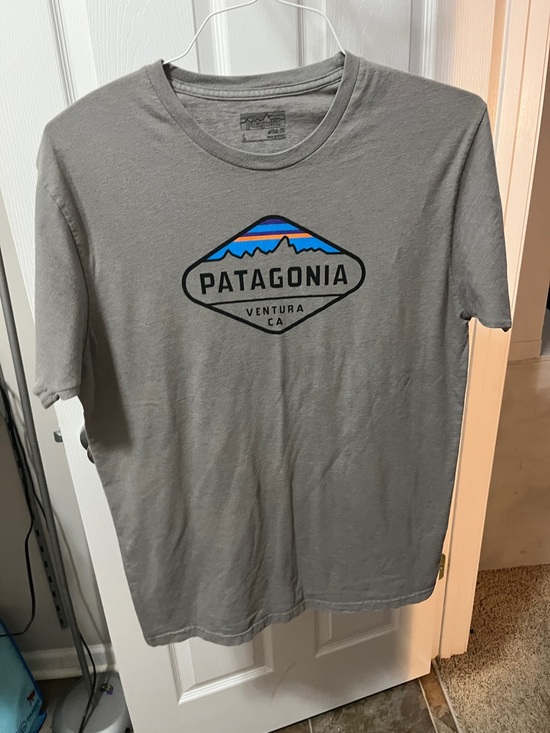 Patagonia Other - Patagonia Gray Short-Sleeve Ventura Logo Tee with Blue Accent